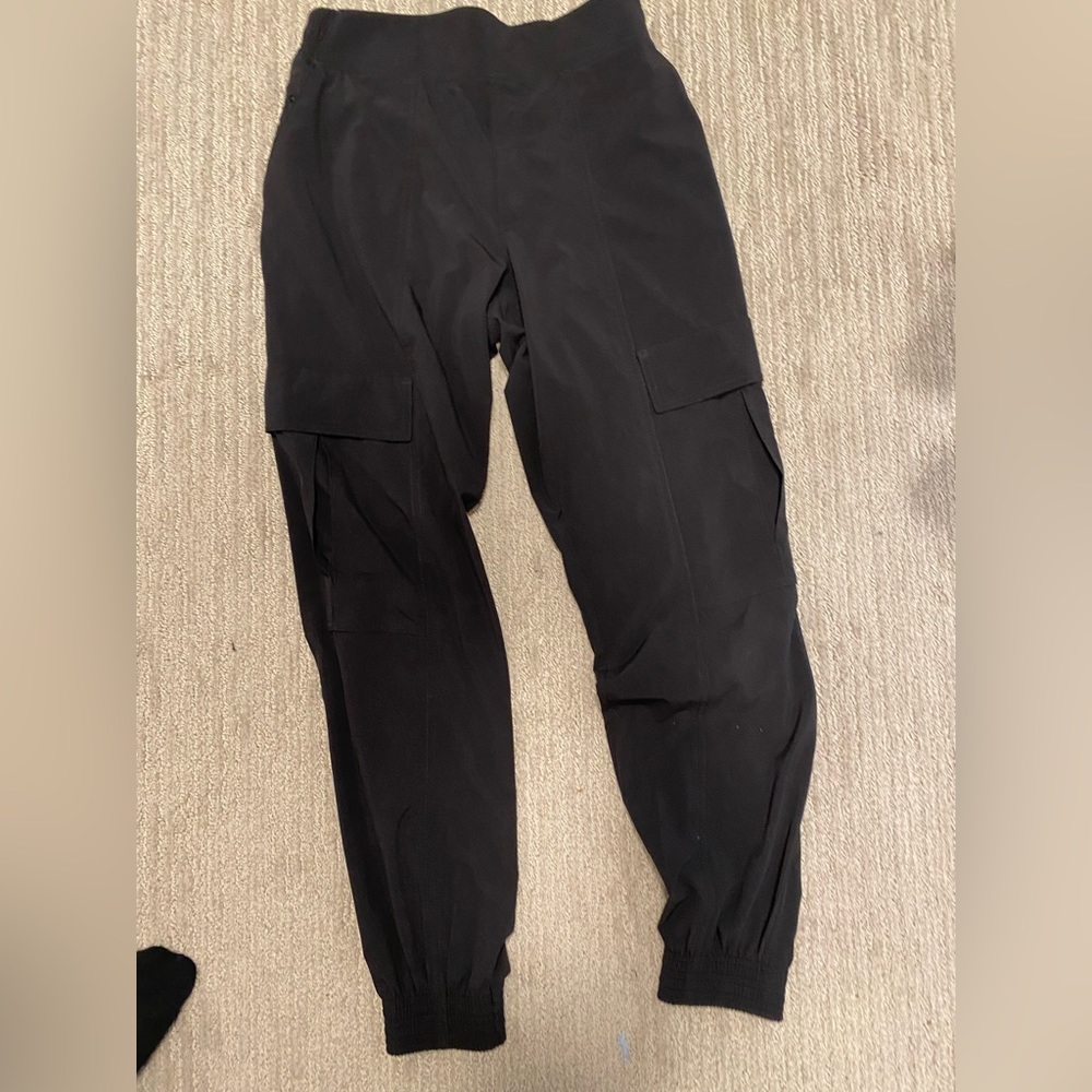 Athleta black Chelsea utility jogger size 2